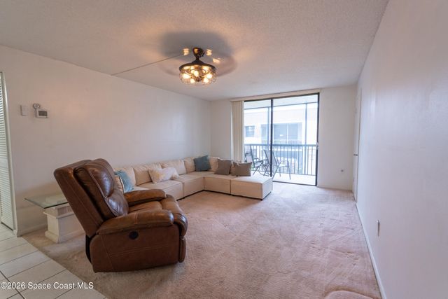2700 N Highway A1a 3-202, Indialantic, FL 32903