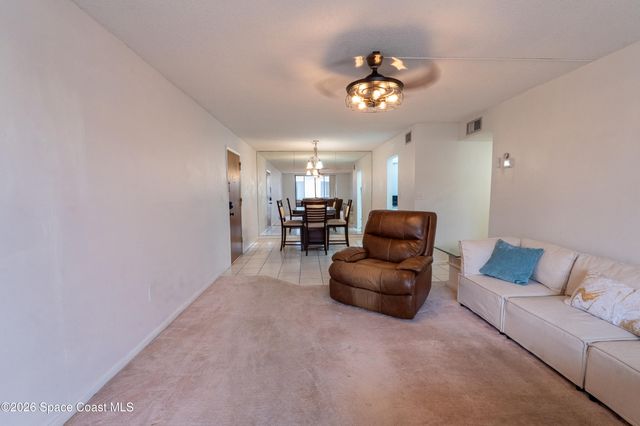2700 N Highway A1a 3-202, Indialantic, FL 32903