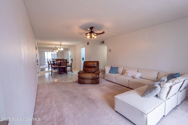 2700 N Highway A1a 3-202, Indialantic, FL 32903