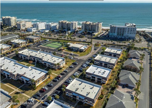 2700 N Highway A1a 3-202, Indialantic, FL 32903