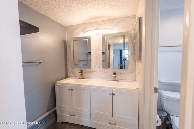 2700 N Highway A1a 3-202, Indialantic, FL 32903
