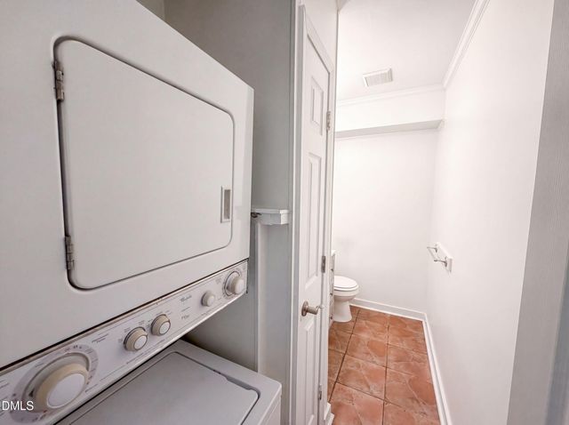 7040 Longstreet Drive C, Raleigh, NC 27615