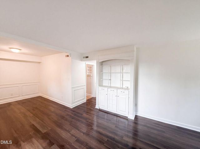 7040 Longstreet Drive C, Raleigh, NC 27615