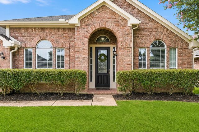 11308 Windy Dawn Drive, Pearland, TX 77584