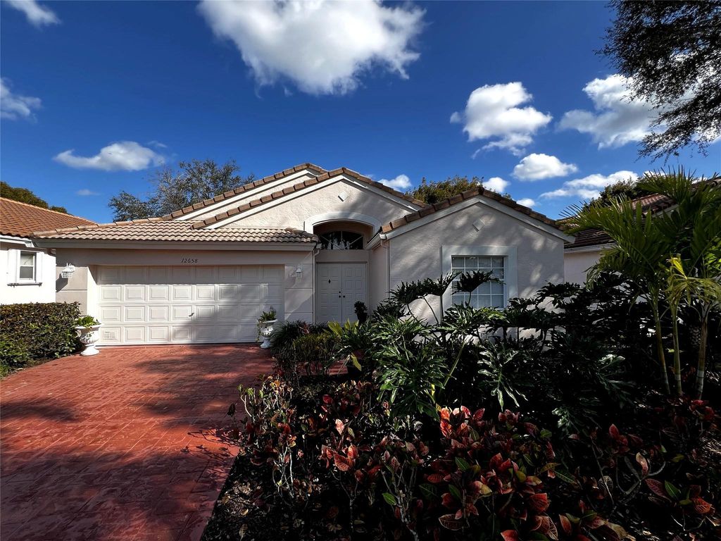 12658 Majestic Isles Drive, Boynton Beach, FL 33437