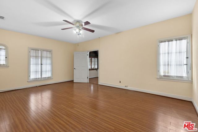 727 Crenshaw Boulevard, Los Angeles, CA 90005