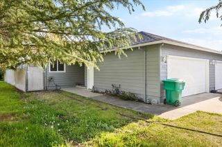 409 Crystal Drive, Eagle Point, OR 97524