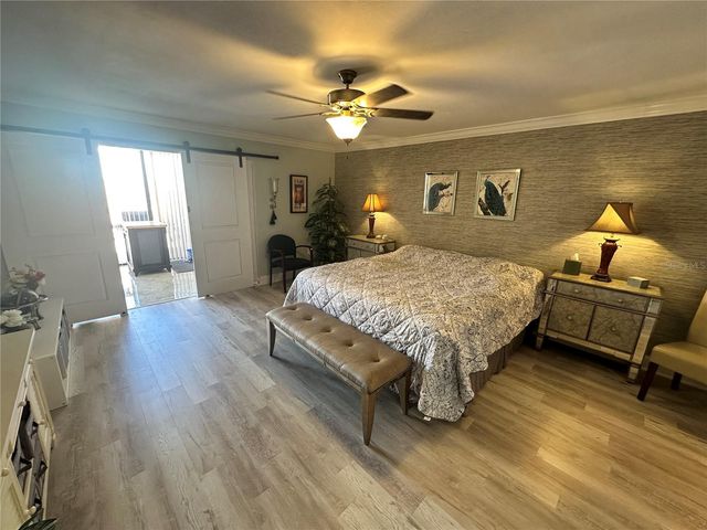 567 LAKESIDE DRIVE 567, Bradenton, FL 34210