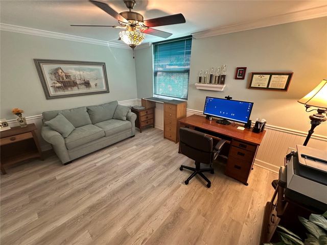 567 LAKESIDE DRIVE 567, Bradenton, FL 34210