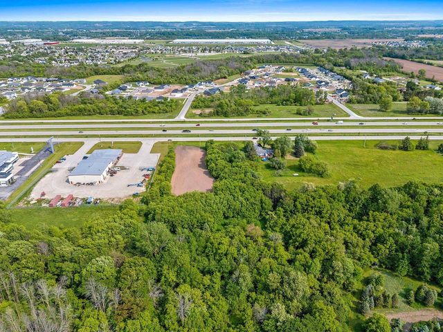 MID VALLEY DRIVE, De Pere, WI 54115
