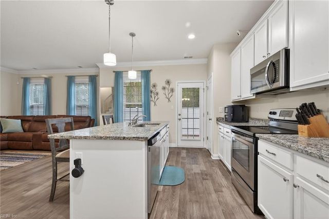 5219 Lombard ST, Chesapeake, VA 23321