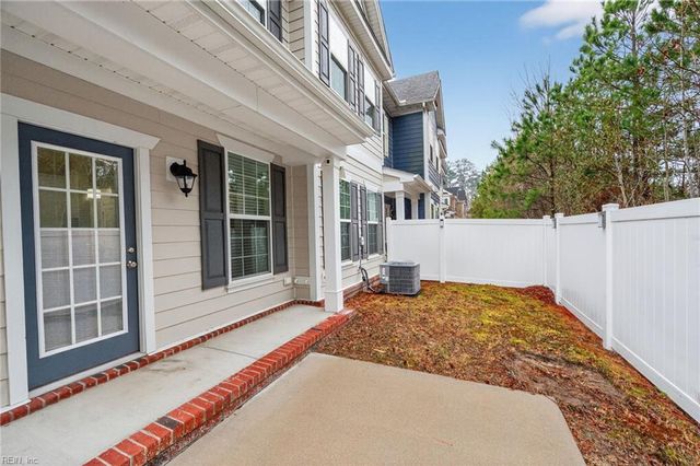 5219 Lombard ST, Chesapeake, VA 23321