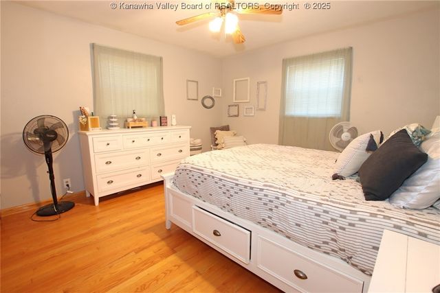 440 1st Avenue N, Hometown, WV 25109