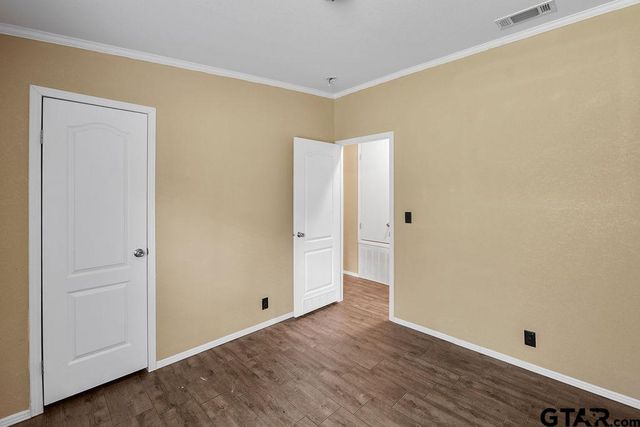 115 Oak Bend, Marshall, TX 75672