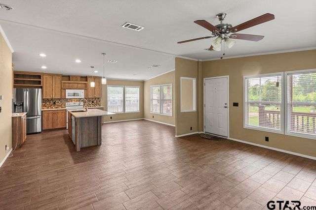 115 Oak Bend, Marshall, TX 75672