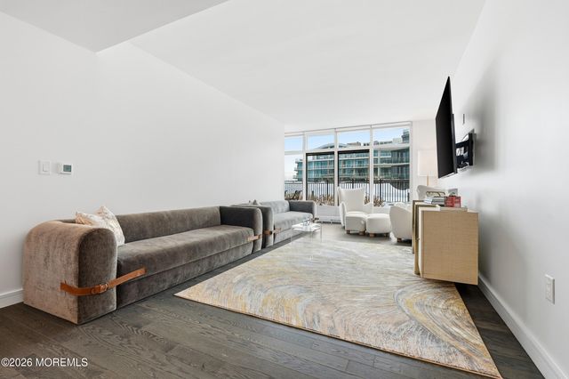 20 Melrose Terrace 211, Long Branch, NJ 07740