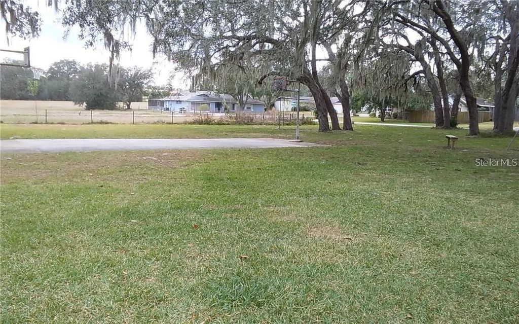 Image 34 of property listing at 7020 ASHMONT AVENUE, Brooksville, FL 34602