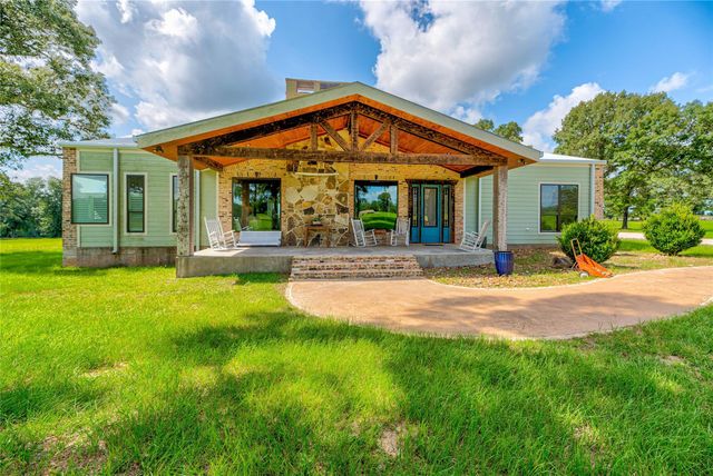 316 Barn N Lane, Livingston, TX 77351