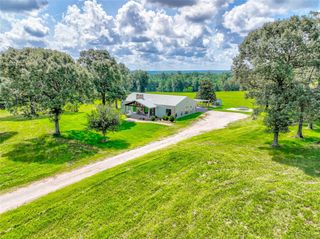 316 Barn N Lane, Livingston, TX 77351