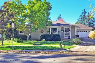 414 Green Street, Grand Ledge, MI 48837