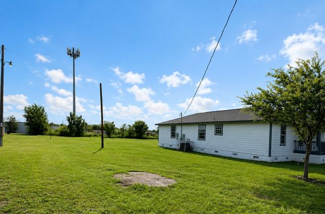 1217 S 9th Street, Corsicana, TX 75110