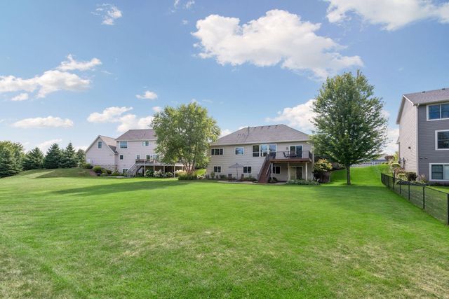 1542 Sparrow Road, Waconia, MN 55387