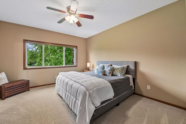 1542 Sparrow Road, Waconia, MN 55387