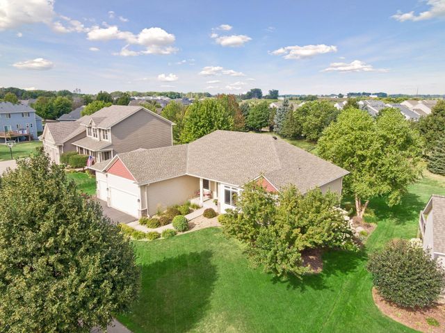 1542 Sparrow Road, Waconia, MN 55387