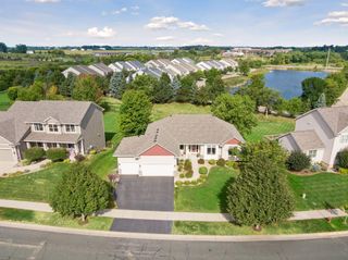 1542 Sparrow Road, Waconia, MN 55387