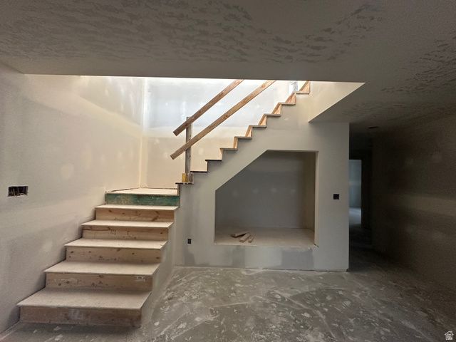 629 S 1475 W, Farmington, UT 84025