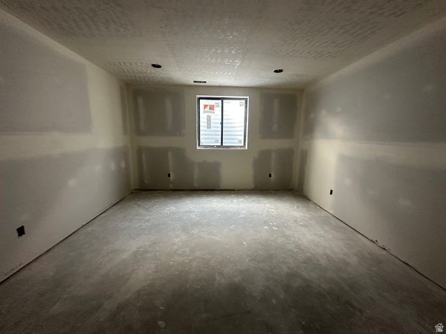 629 S 1475 W, Farmington, UT 84025