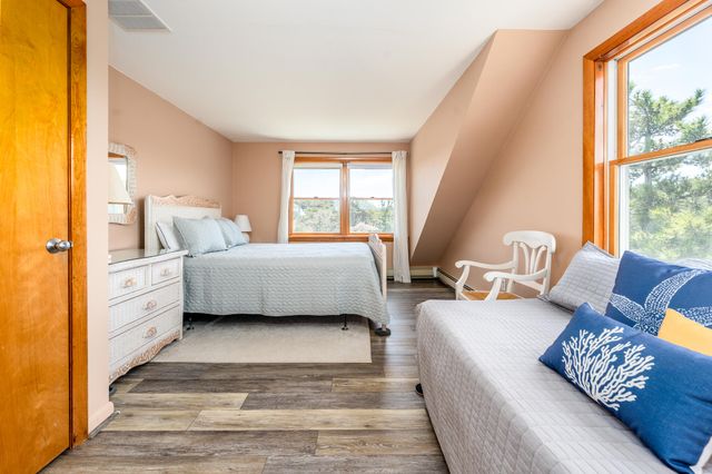 1005 3rd Avenue, Wellfleet, MA 02667