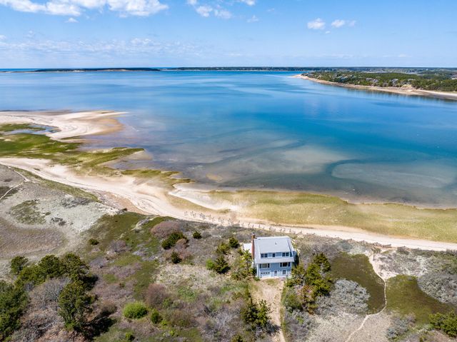 1005 3rd Avenue, Wellfleet, MA 02667