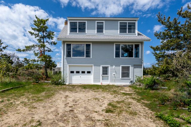 1005 3rd Avenue, Wellfleet, MA 02667