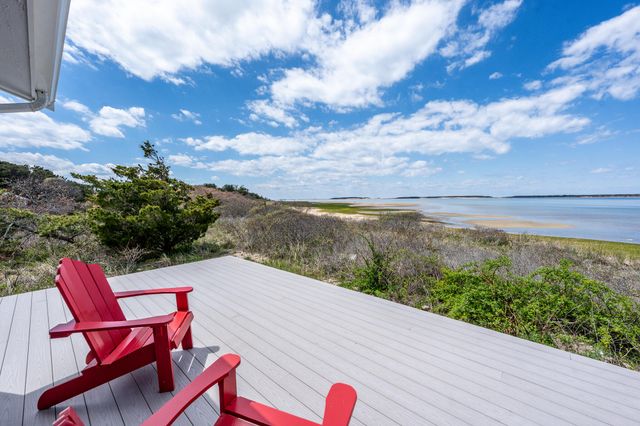 1005 3rd Avenue, Wellfleet, MA 02667