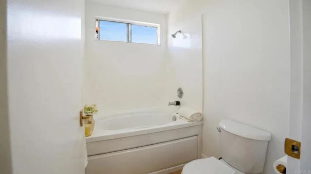 152 Welling Way, San Diego, CA 92114