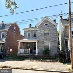 610 KING ST #1, Pottstown, PA 19464