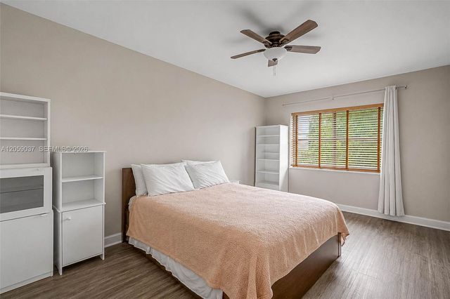 8290 Lake Drive 538, Doral, FL 33166