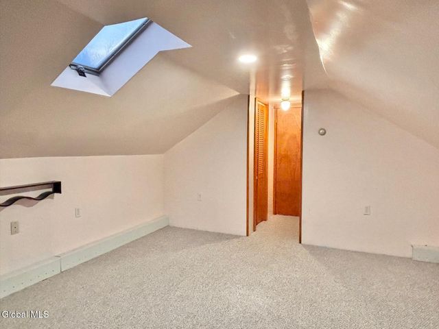 23 Lakeview Avenue, East Greenbush, NY 12144