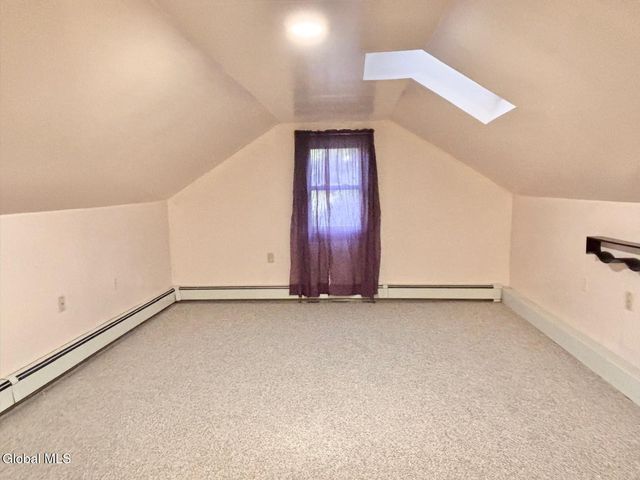 23 Lakeview Avenue, East Greenbush, NY 12144