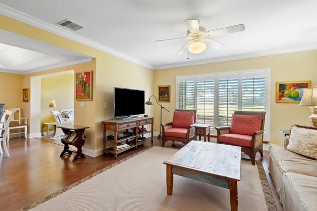 5662 SE Foxcross Place, Stuart, FL 34997