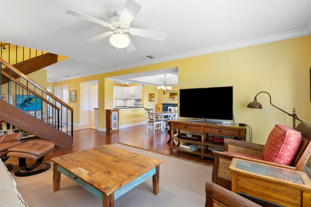 5662 SE Foxcross Place, Stuart, FL 34997