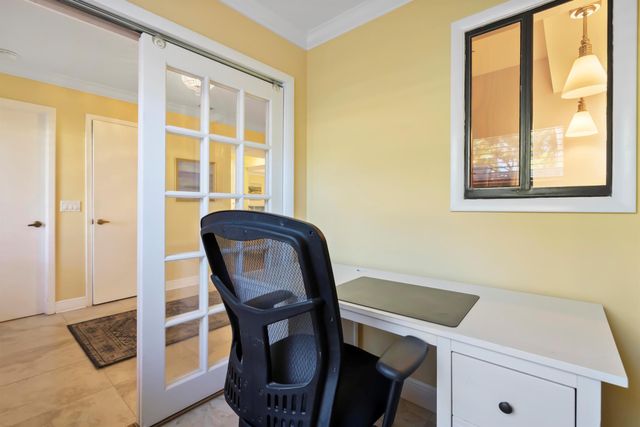 5662 SE Foxcross Place, Stuart, FL 34997