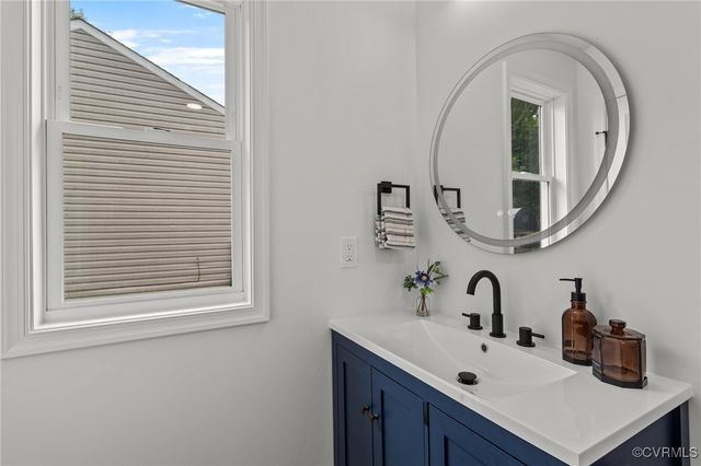 1160 Commerce St, Petersburg, VA 23803