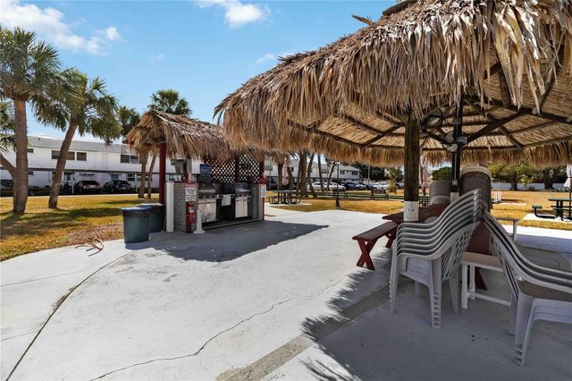 5347 81ST LANE 24, St Petersburg, FL 33709
