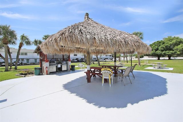 5347 81ST LANE 24, St Petersburg, FL 33709