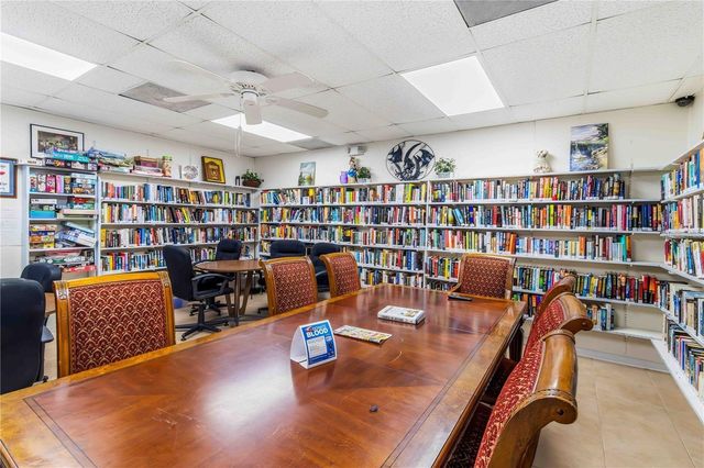 5347 81ST LANE 24, St Petersburg, FL 33709
