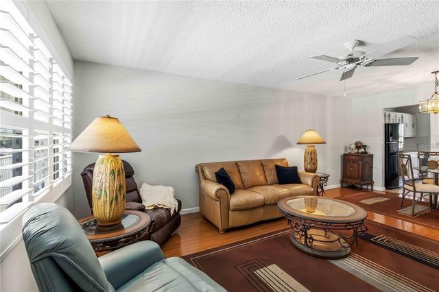 5347 81ST LANE 24, St Petersburg, FL 33709