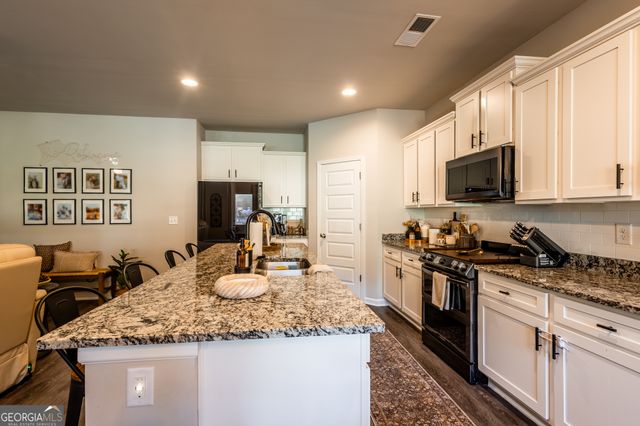 1709 Flagstone Lane, Conyers, GA 30012