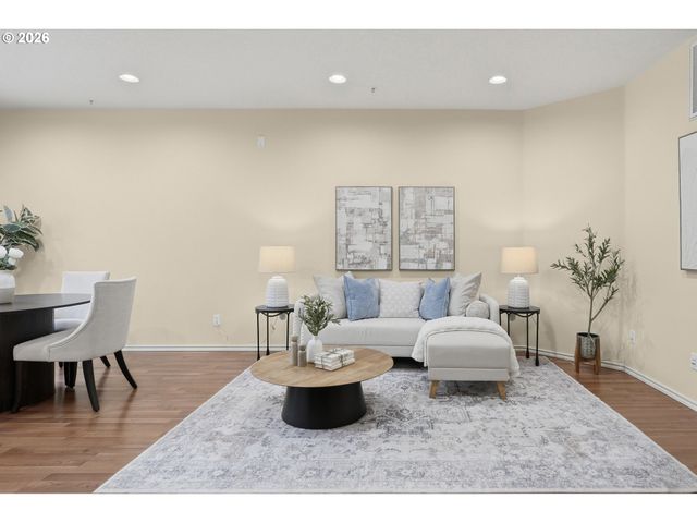 16149 Nw HILDAGO Ln, Portland, OR 97229